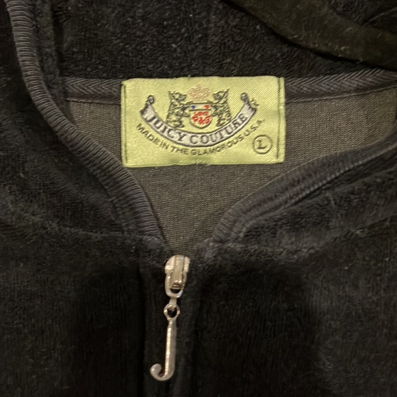 Juicy Couture Zip Up - Picture 2 of 5